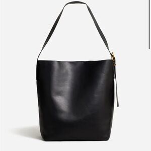 Madewell The Essential Bucket Tote